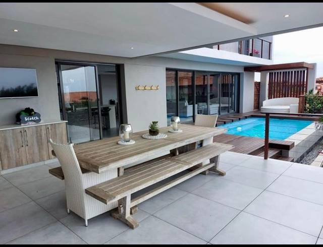 4 BEDROOM HOUSE FOR SALE IN IZINGA PARK
